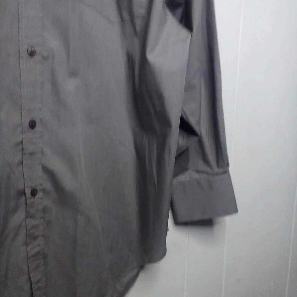 Collusion button up